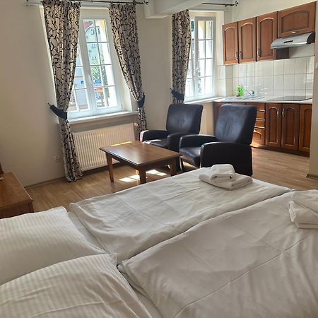 Hotel Polonia à Kudowa-Zdrój Extérieur photo