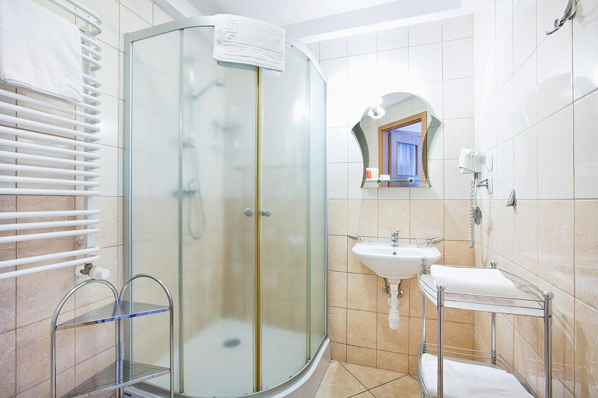 Hotel Polonia à Kudowa-Zdrój Extérieur photo