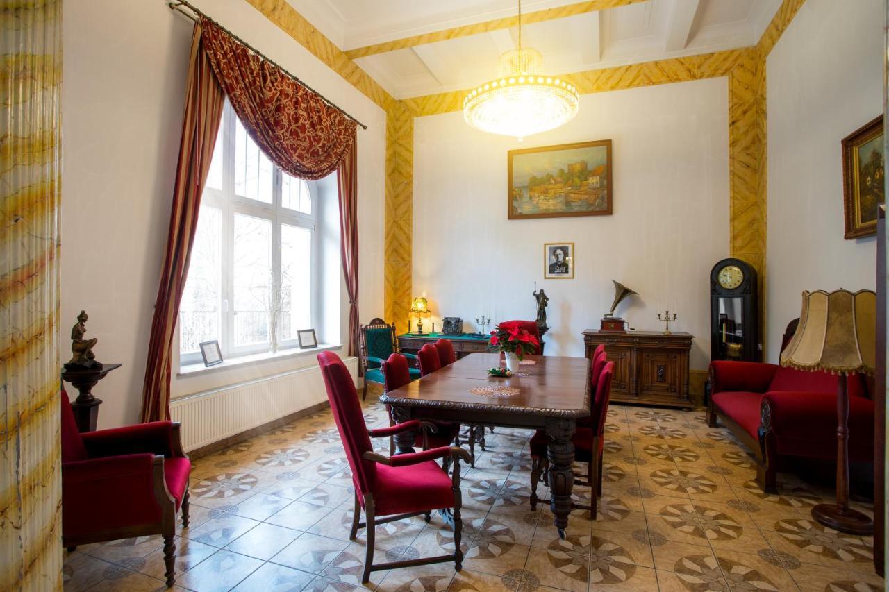 Hotel Polonia à Kudowa-Zdrój Extérieur photo
